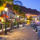 Top Holiday Brands With Low Deposit Options