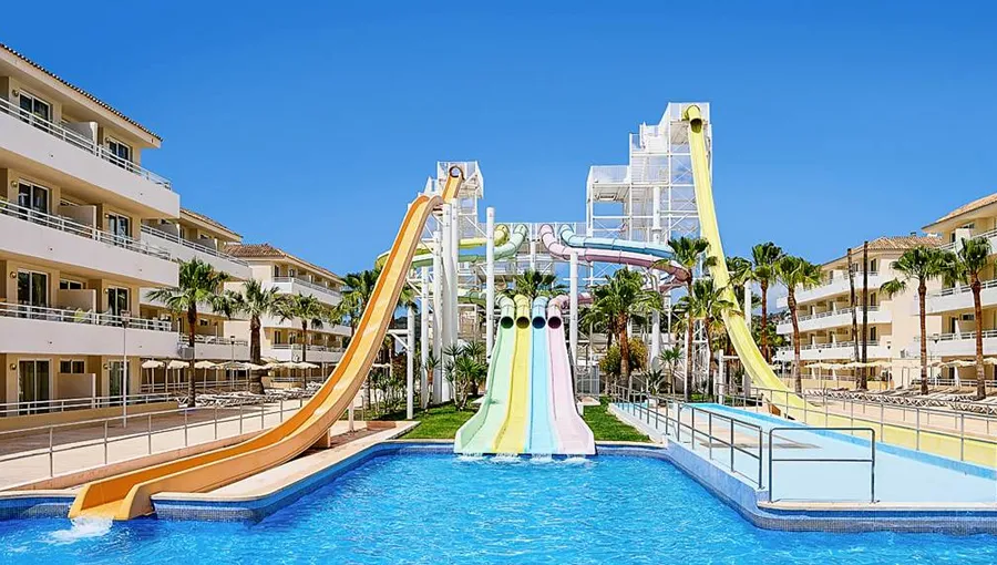 Fergus Club Mallorca Waterpark Hotel Waterslides