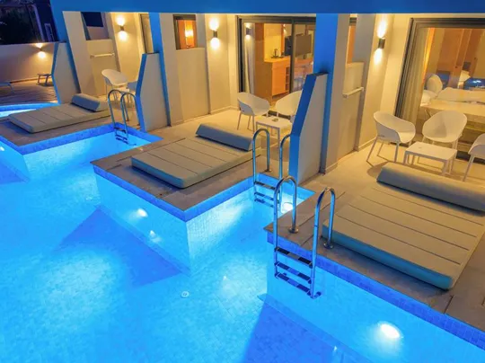 Swim Up Annexe Room