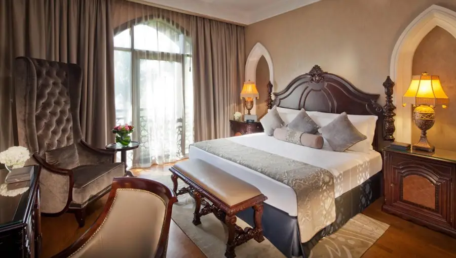 Jumeirah Zabeel Saray Room