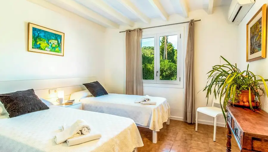 Villa Can Patricia Majorca Twin Room