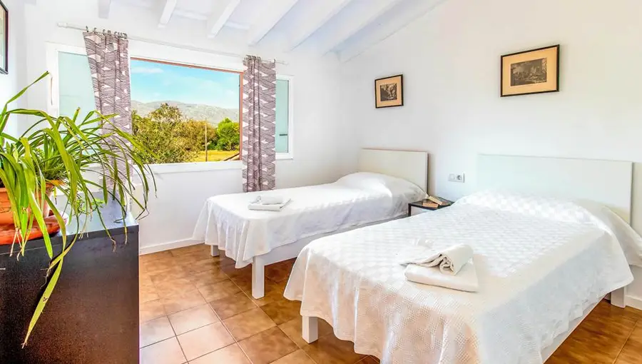 Villa Can Patricia Twin Room Majorca